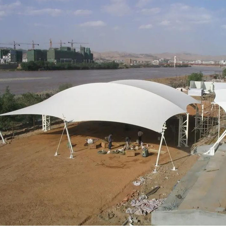 麻城市膜结构汽车棚